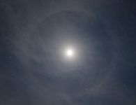 Mond Halo